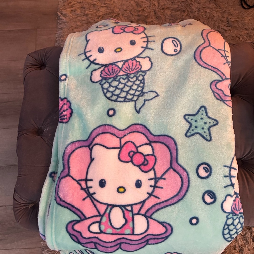 Sanrio Hello Kitty Mermaid Blanket - Pink and Mint